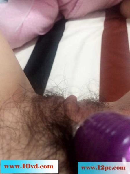 男朋友不在，买了玩具！自己玩玩第二期！(31P