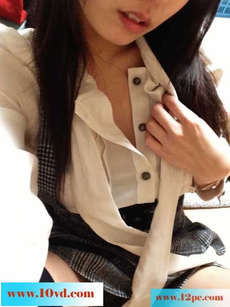 女友的校服诱惑(10P)