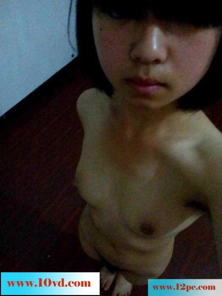 漂流瓶捞到的小母狗(20P)