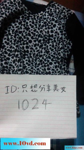 咪咪很挺，毛毛很美，皮肤很白(27P)