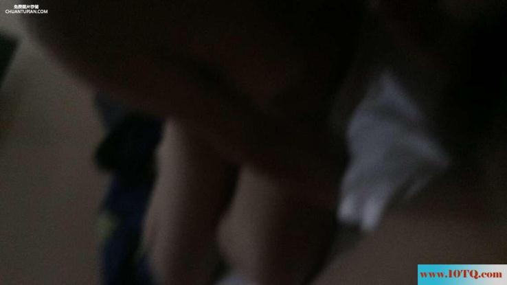 附近人约到戴眼镜学生妹(17P)