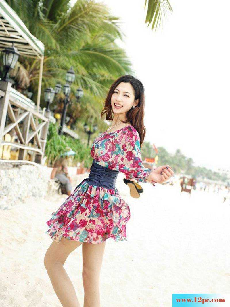 高挑的美女凯蒂的三亚行(17P)