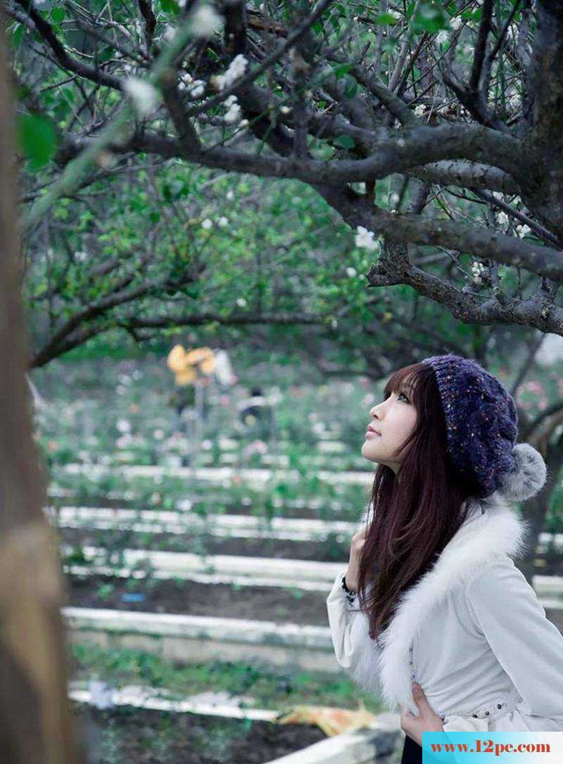 黑色丝袜小妹美腿写真俏皮可爱(12P)