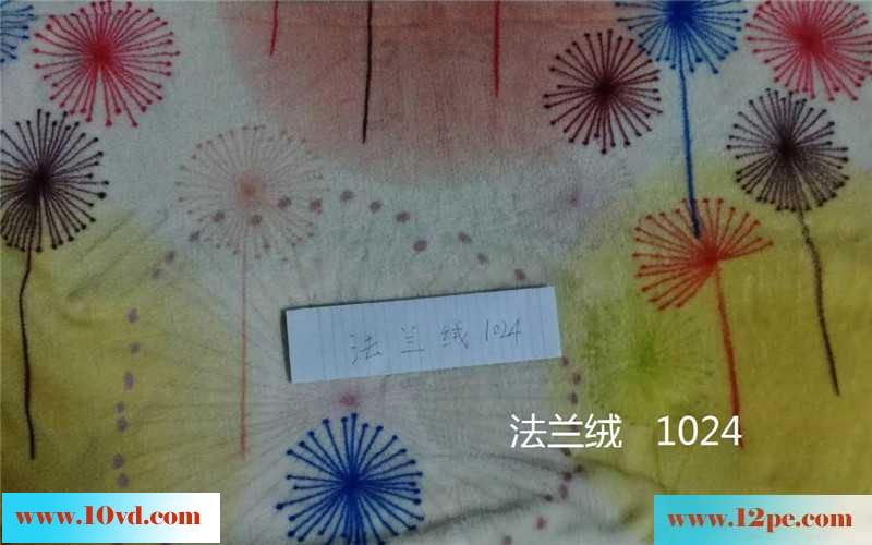 清新小妹子的自拍，取悦各位色哥哥(14P)