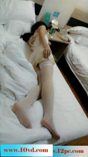 人妻归来，丝袜依旧(11P)