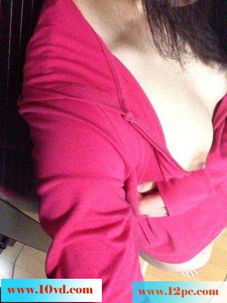 认识一位非常骚的妹子很饥渴(11P)