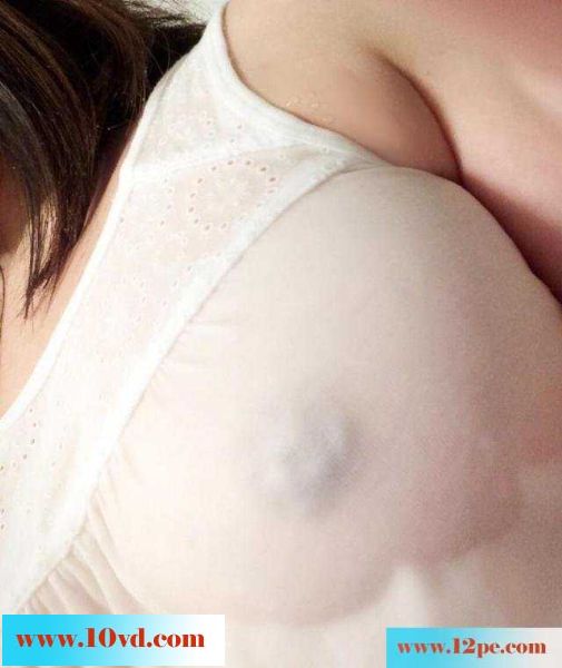 认识一位肉感身材的网友很骚巨乳各种诱惑挑逗