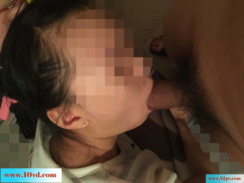 上了一个在餐厅服务员打工小妹(13P)