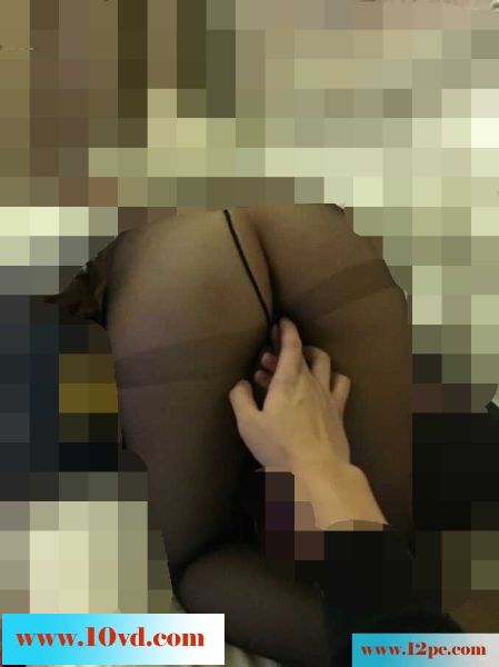 身材极品，鲍鱼鲜嫩，黑丝极品诱惑你(22P)