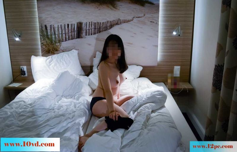 深蓝色，代表着深深的寂寞(34P)