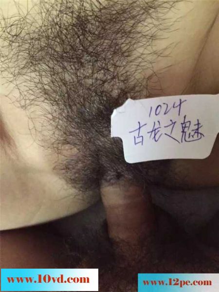 输钱又输人的麻友被我顺利推倒(11P)