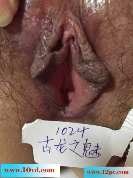 输钱又输人的麻友被我顺利推倒(11P)