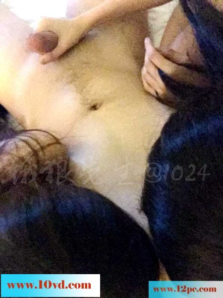 脱离世俗的束缚-尽情释放原始本性-两女一男(1