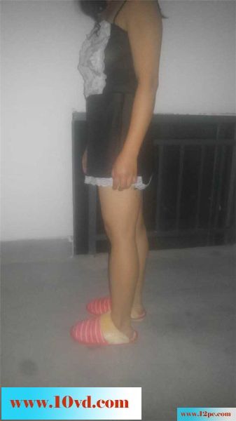 贤淑的老婆与我在家过周末，感情升温还省钱(