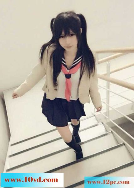 小骚们总是喜欢掰开给我们看(40P)