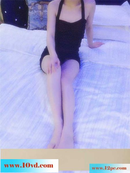 新鲜出炉的炮友，制服诱惑和爱爱照-(11p)