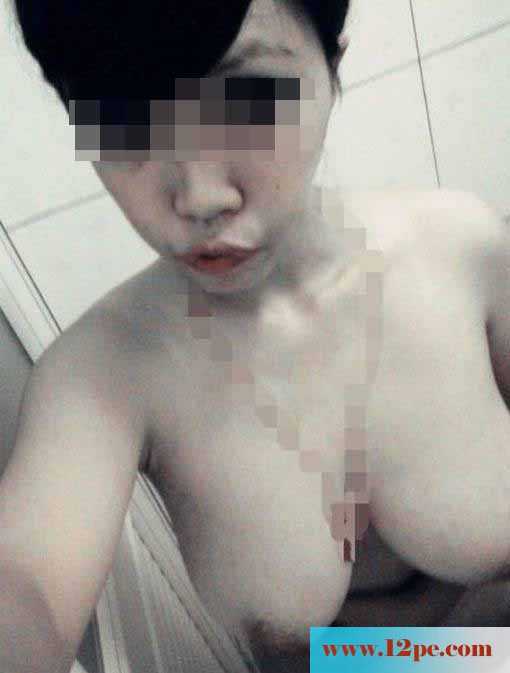 超级大奶子的绿茶(12P)