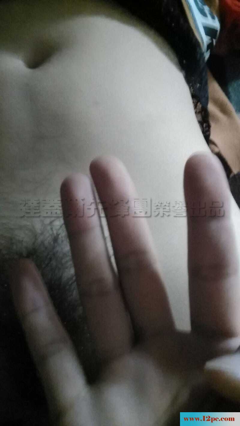 俯下身躯吹箫，扒开衣裳露乳，都是为了后入的
