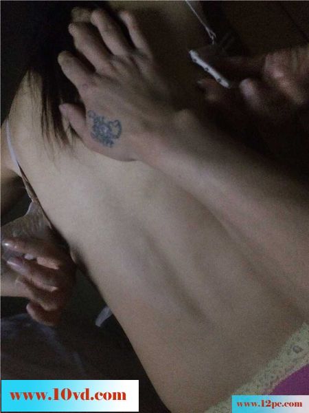 远方嫂子不顾伦理享受与小叔子的性爱(17P)
