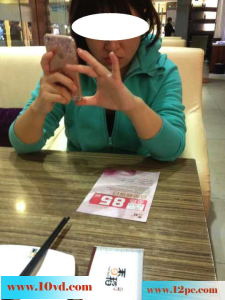 约了个大奶子网友喝咖啡，真敢露(18P)