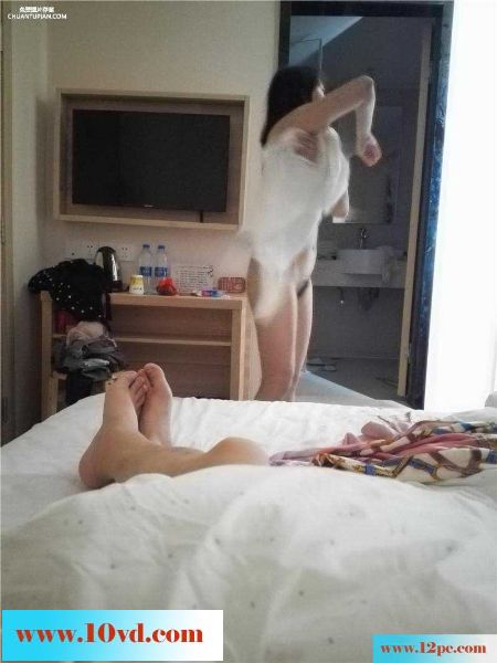 约战吊带黑丝美女(20P)
