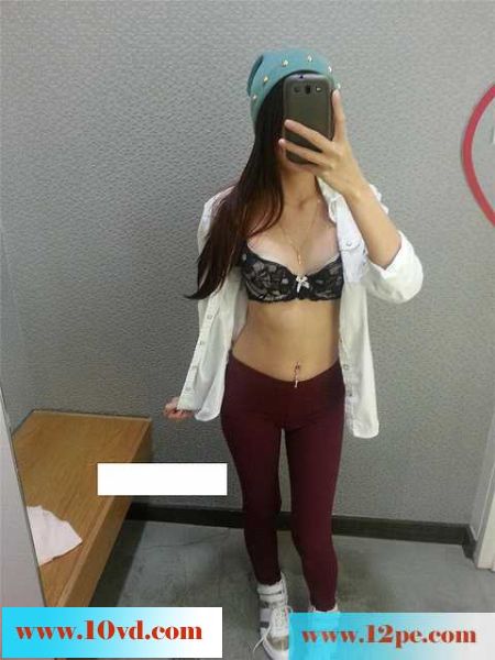 这就是青春的肉体(12P)