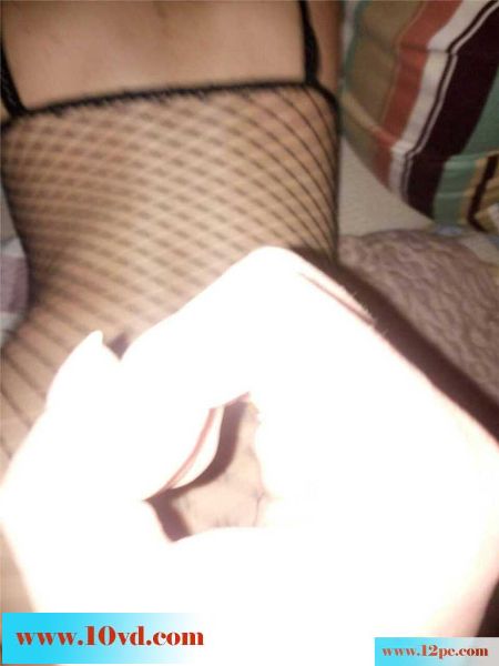 自家的老婆想怎幺玩就怎幺玩(13P)