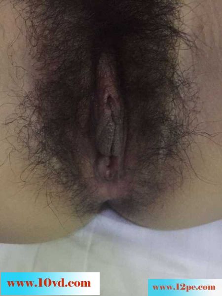 自家娇妻，给狼友欣赏(18P)