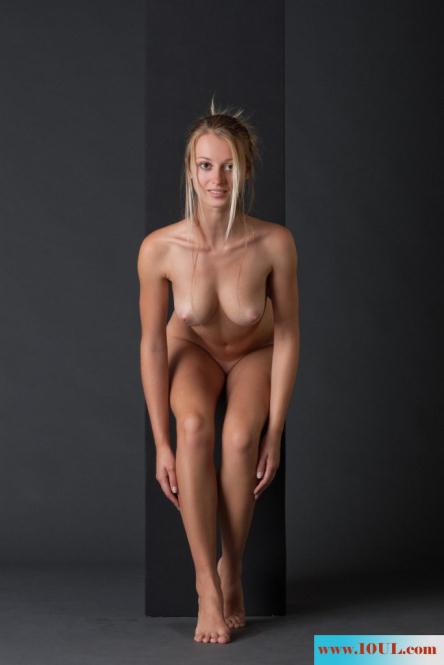Carisha-A-Femjoy(12P)