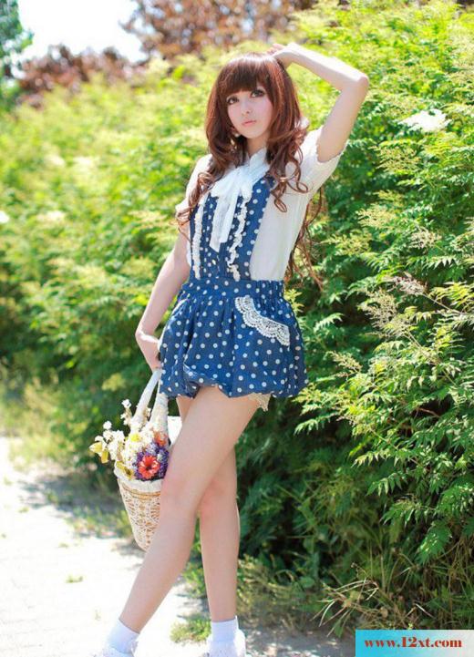 可爱芭比娃娃王梦实公园写真(17P)