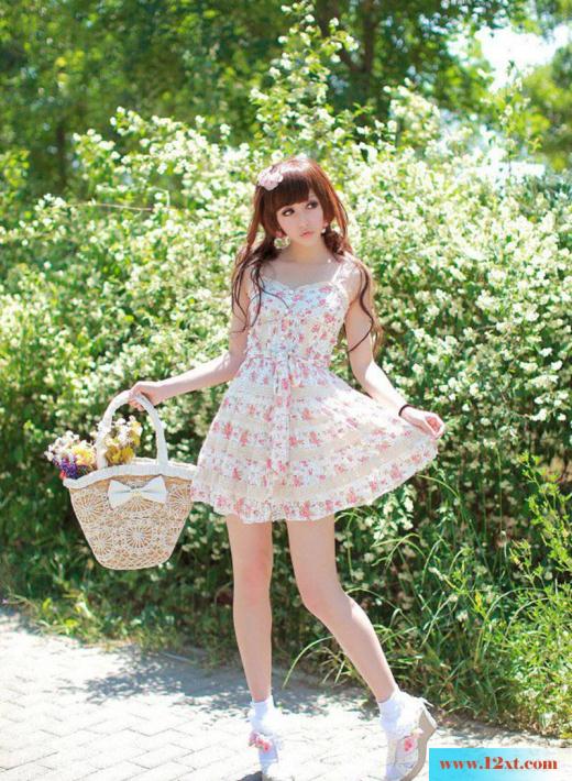可爱芭比娃娃王梦实公园写真(17P)
