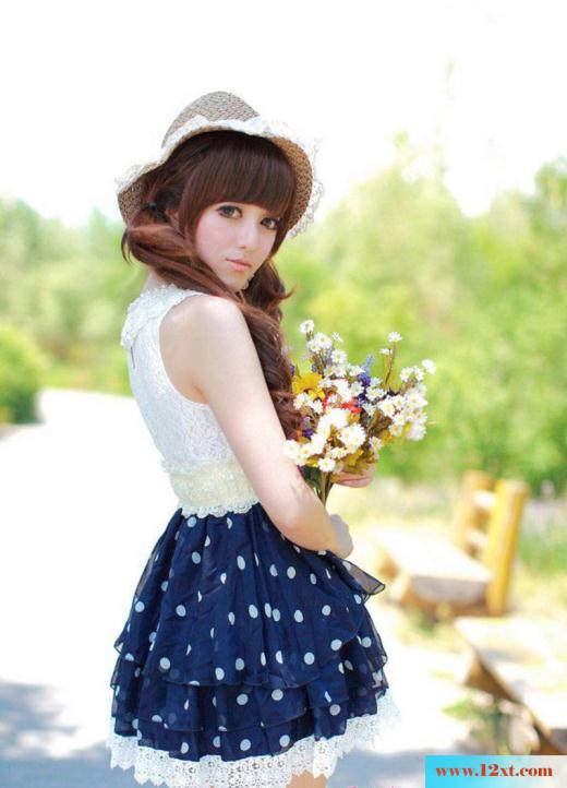可爱芭比娃娃王梦实公园写真(17P)