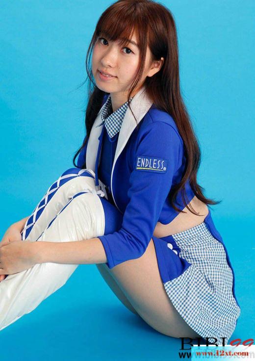 漂亮小女女的蓝制服诱惑你-【28P】