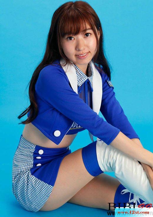 漂亮小女女的蓝制服诱惑你-【28P】