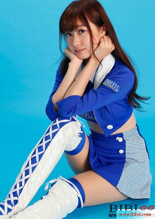 漂亮小女女的蓝制服诱惑你-【28P】