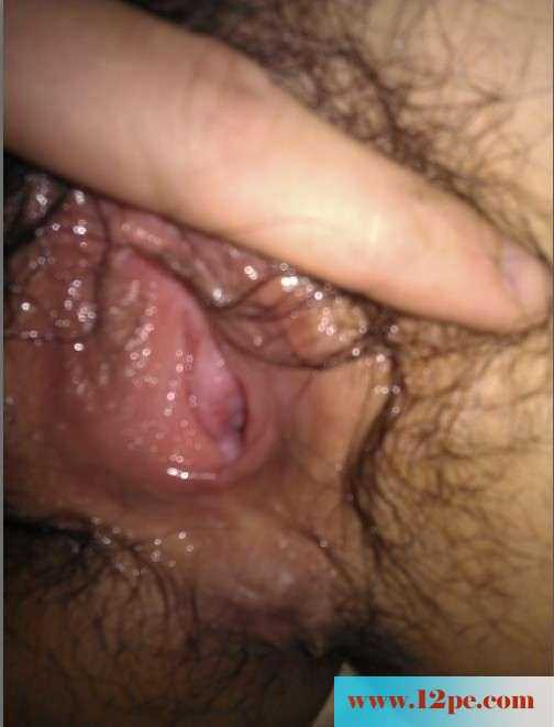 极品黑木耳被我肉棒狠狠的操(11P)