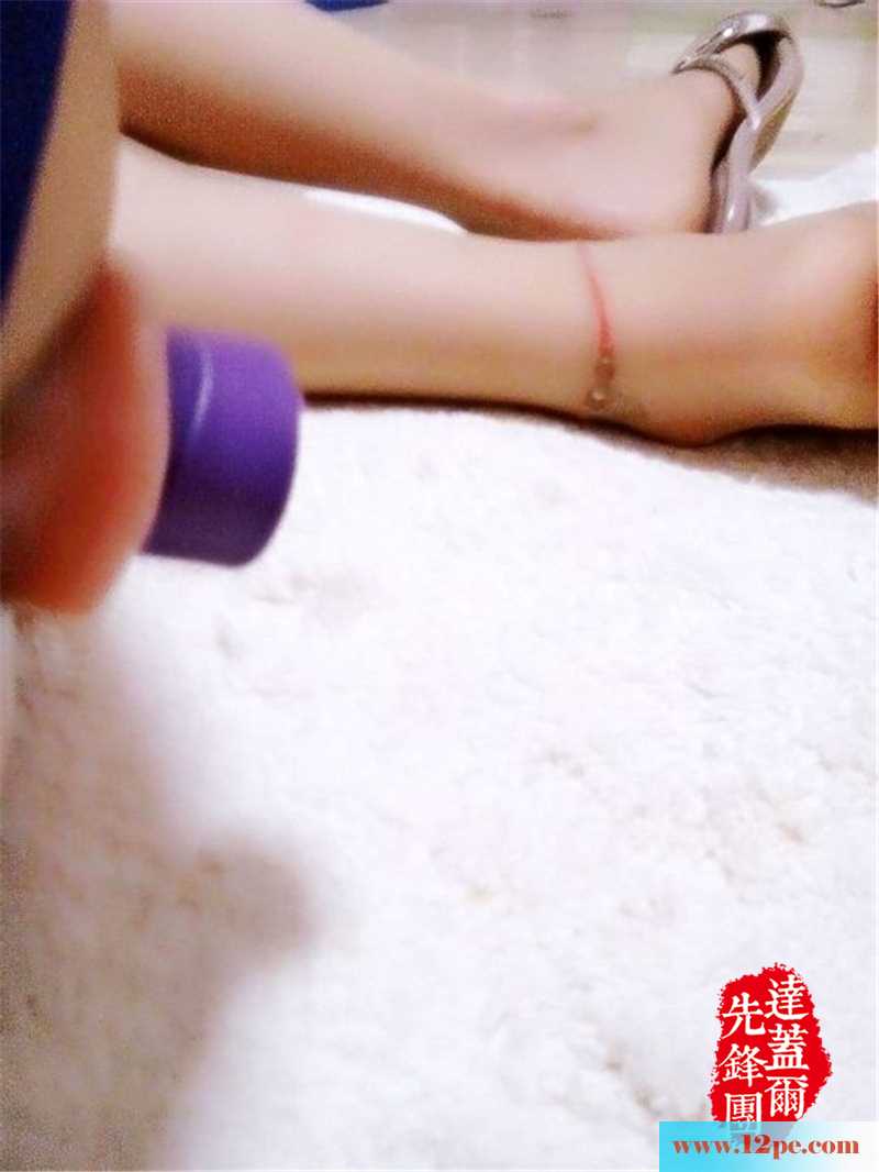 美腿美臀和美体，都来奉献给哥哥们(21P)
