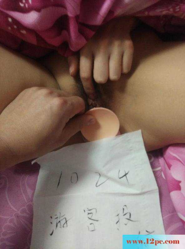 我家骚货又来挑逗我，水多毛旺逼逼紧(20P)