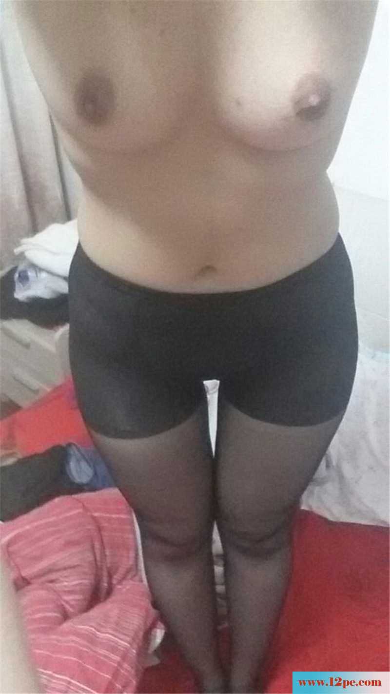 羞涩的女孩心中向往达盖尔先锋团，请求入队(