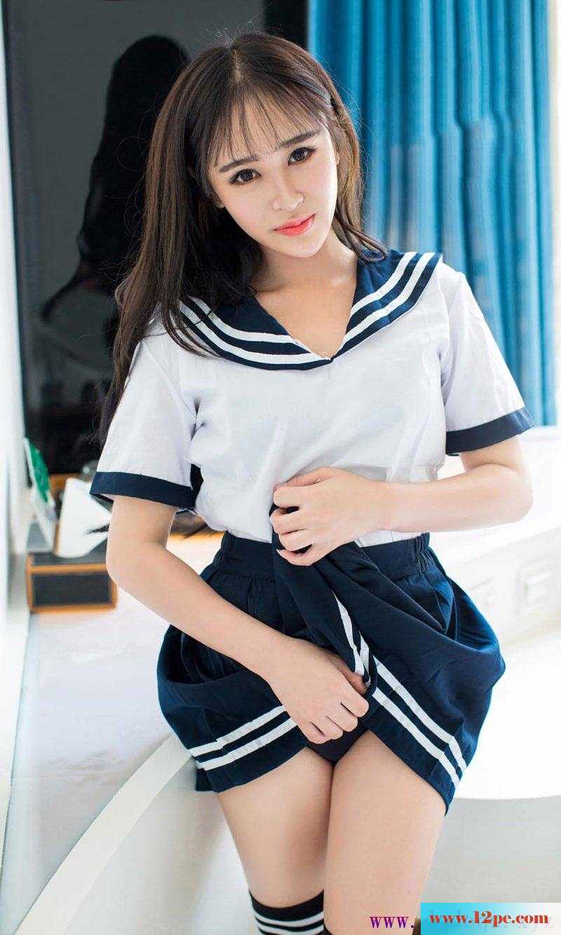 学生装美女妩媚销魂福利写真集【20P】