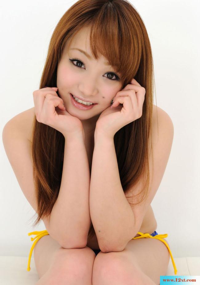 蓝白相间比基尼小胖妞(2)【35P】