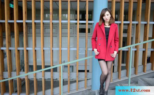邻家美女清纯外景唯美写真(14P)