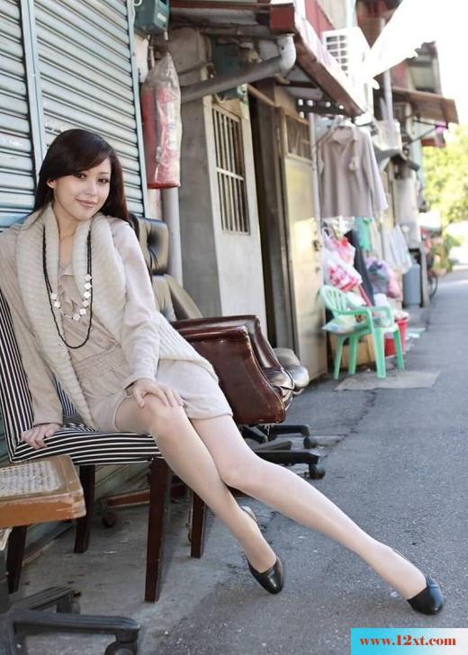 清纯美丽的丝袜美女(10P)
