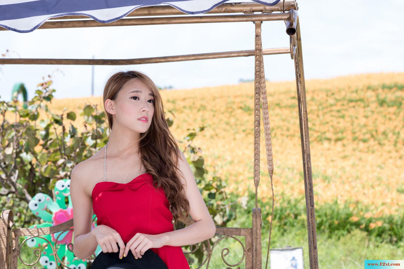 圣诞夜的美女子-不仅仅是诱惑-【30P】