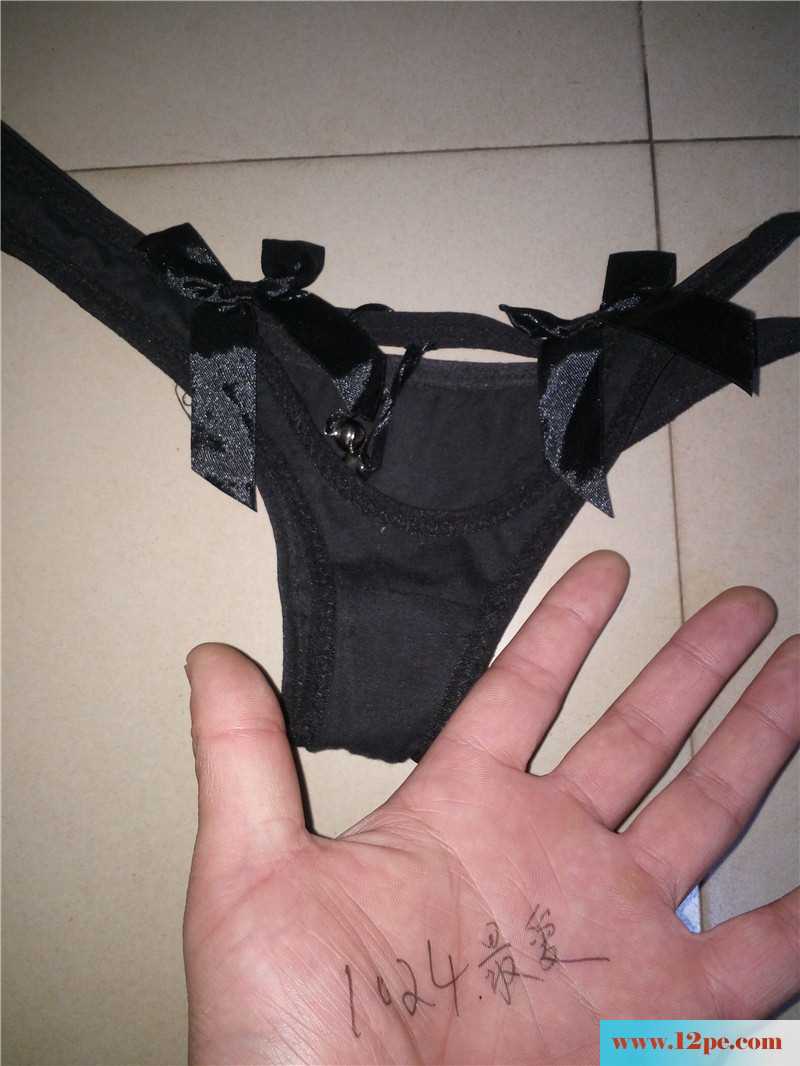 宝贝老婆经过耐心调教后尽情裸露(16P)