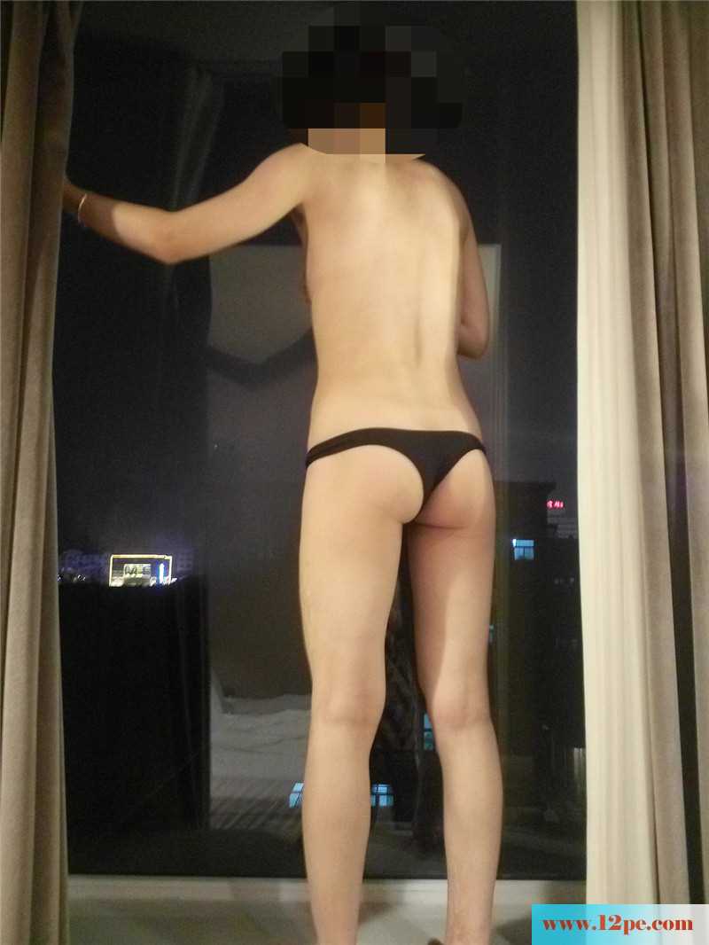 宝贝老婆经过耐心调教后尽情裸露(16P)