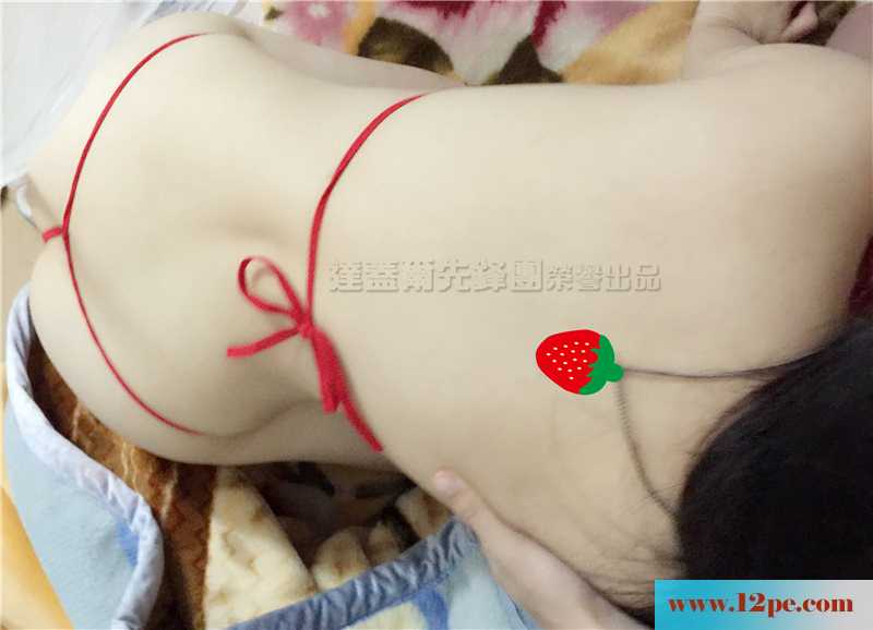本命年的小女友乖乖撅起屁股，任我肆意妄为(