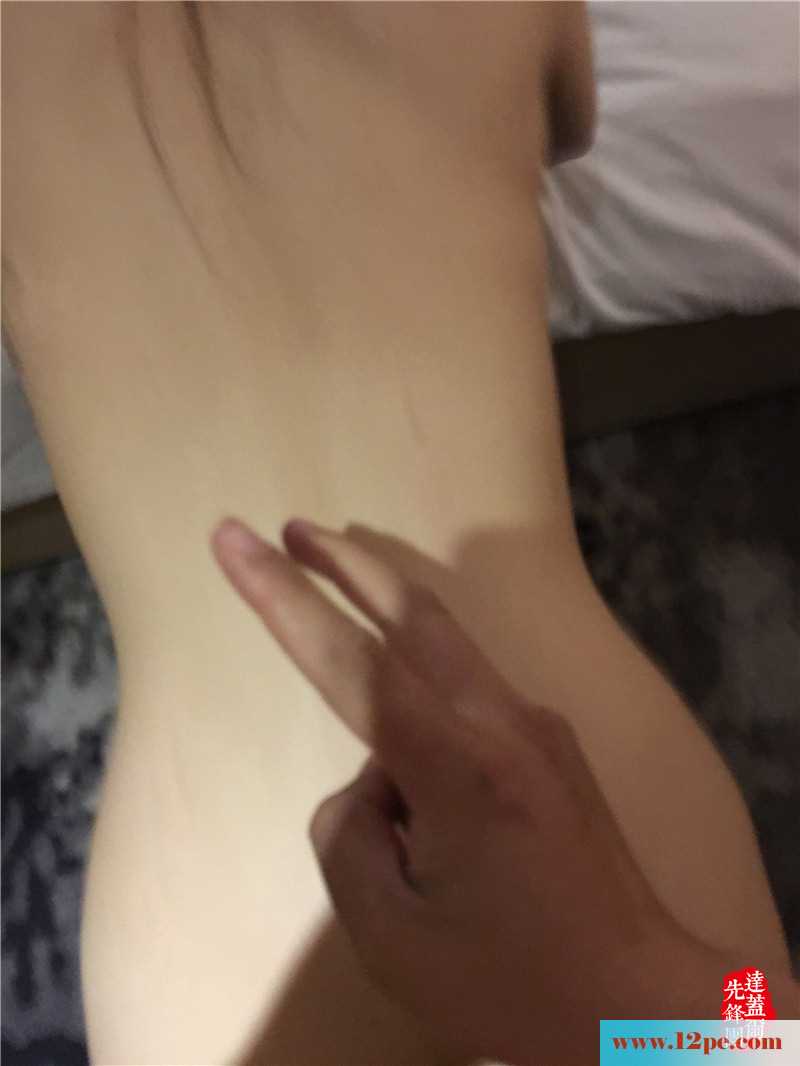 春天渐暖，魔都酒店夜会28岁少妇(23P)