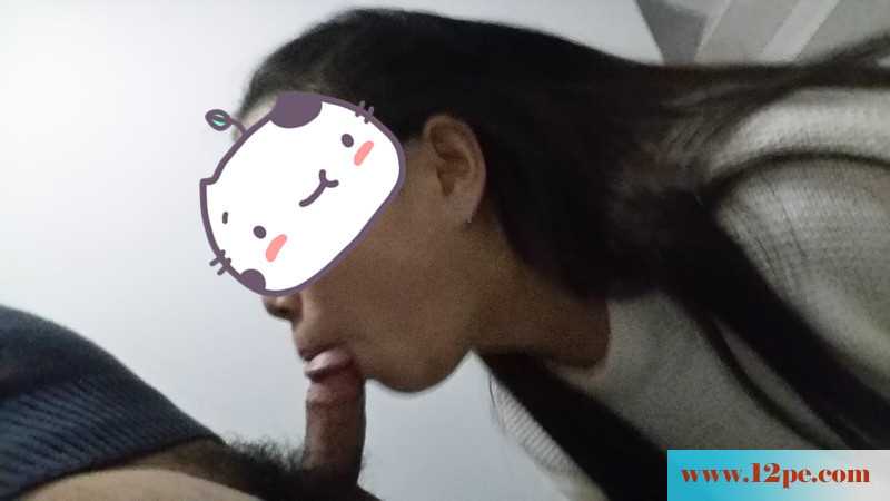 大一学妹宿舍楼道给我咬-(18P)