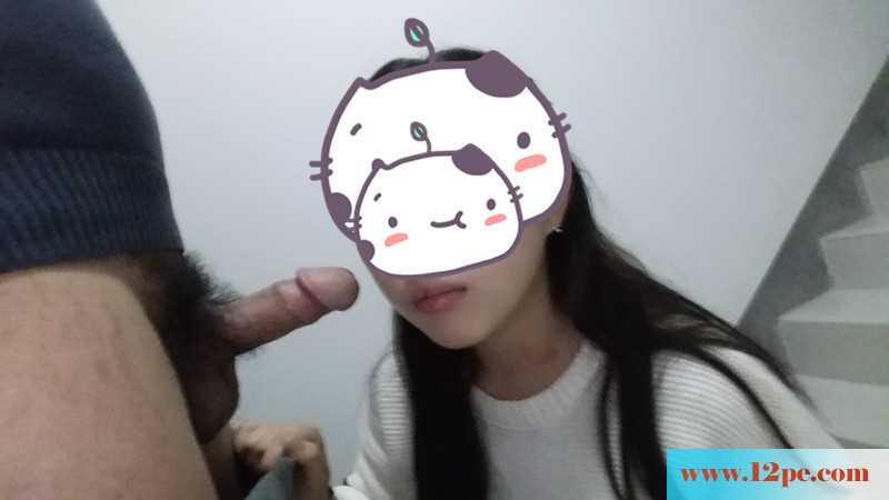大一学妹宿舍楼道给我咬-(18P)